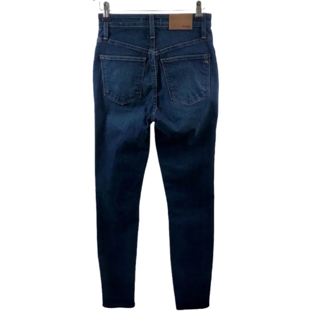 MADEWELL CURVY HIGH-RISE SKINNY DARK WASH WITH WHISKERING SZ 25